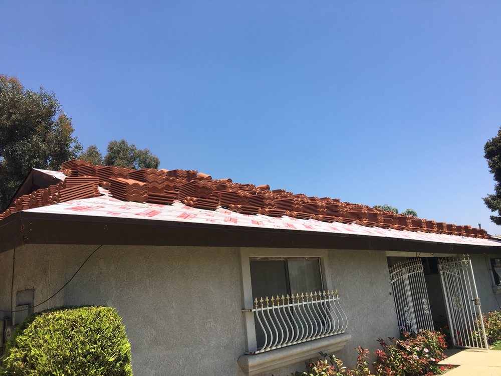 Slide of Luckett Roofing