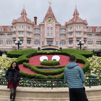 Disneyland Paris - Amusement Parks Near Me Disneyland Paris - Amusement Parks Near Me