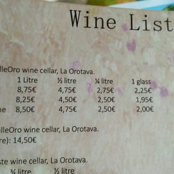 Casa Pache - Weinkarte. Supergünstig und lecker