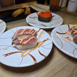 Supra Revolving Sushi - A glimpse of what we ordered