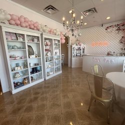 Wee Fancy Tea - Waiting area