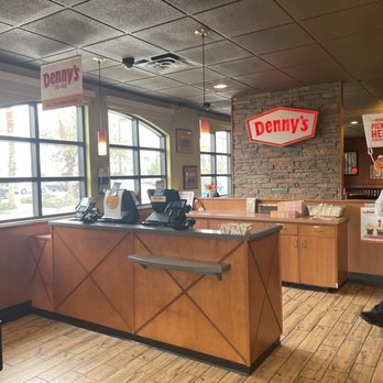 Denny's - Diners Near Me - Las Vegas, Nevada