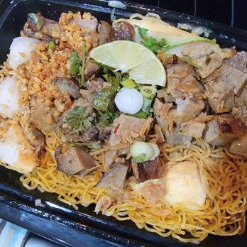 E-Jae Pak Mor - Ba Mee Hang ba teng - Thai Near Me - Seattle, Washington