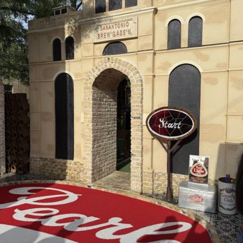 Pearl Putt - Mini Golf Near Me - San Antonio, Texas Pearl Putt - Mini Golf Near Me - San Antonio, Texas