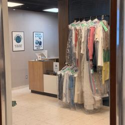 FRESH. Dry Cleaning