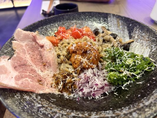 Ramen x Remix Ramen&Bar by null