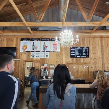 KC Wine - Wineries Near Me - Olathe, Kansas
