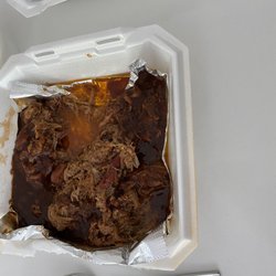 Homeboy Barbeque - Bbq pulled pork with lots of bbq sauce.