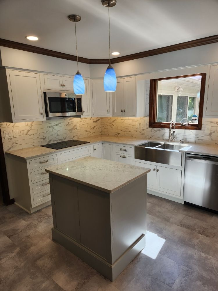 Slide of Leone's Home Repairs