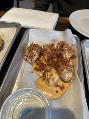 East Coast Wings + Grill by null