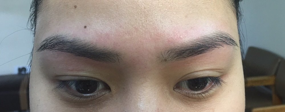 Eyebrows Studio Logo