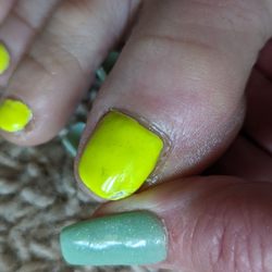 Magic Nails Spa - Nice job. LOL! Quality by Donna