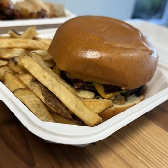 Sal's Burgers - Burgers Near Me - San Mateo, California