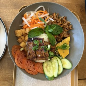 Sen Saigon - Vegan Near Me - New York, New York