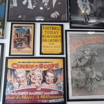 Patty’s Diner - Photo exhibit on the walls - American Near Me - Burlingame, California