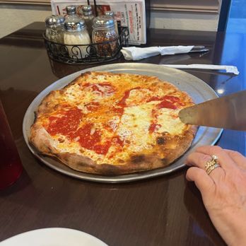 Genna Pizza - Pizza Near Me - Melbourne, Florida