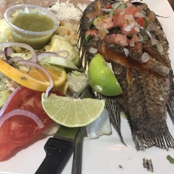 Mariscos Playa De Corales - Mojarra was good but not great. The salsa tasted funky and the salad and limes were old. - Seafood Near Me - Placentia, California Mariscos Playa De Corales - Mojarra was good but not great. The salsa tasted funky and the salad and limes were old. - Seafood Near Me - Placentia, California