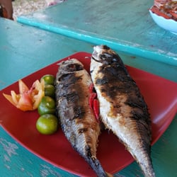 JY Travel And Tours - Fish for lunch