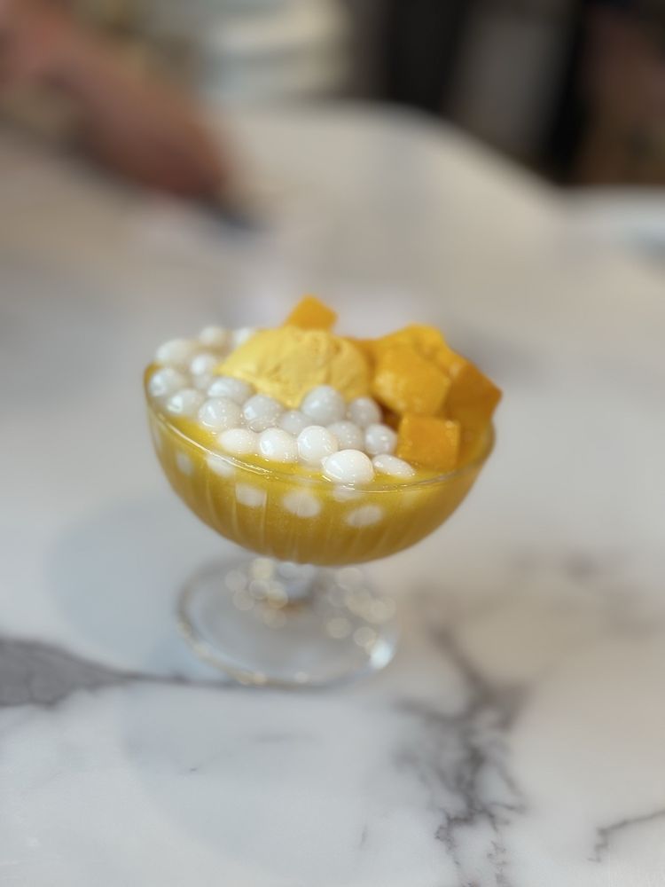 Food from Mango Mango Dessert