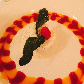 Serafina - Only thing I liked - Italian Near Me - New York, New York Serafina - Only thing I liked - Italian Near Me - New York, New York