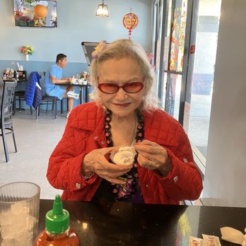 Pho Luu - They gave us a sample of their delicious desserts while we waited for our appetizers - Vietnamese Near Me - Escondido, California Pho Luu - They gave us a sample of their delicious desserts while we waited for our appetizers - Vietnamese Near Me - Escondido, California
