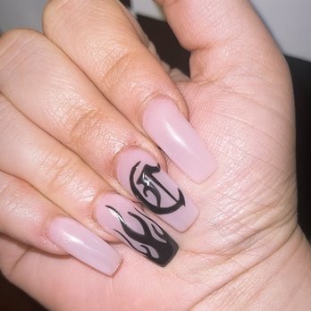 Sarana Nails & Spa - Nail Salons Near Me - Philadelphia, Pennsylvania Sarana Nails & Spa - Nail Salons Near Me - Philadelphia, Pennsylvania
