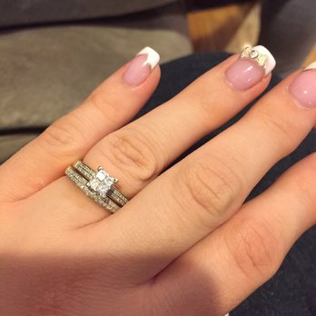 Oscar Nails Salon2 - Nail Salons Near Me - Bayside, New York