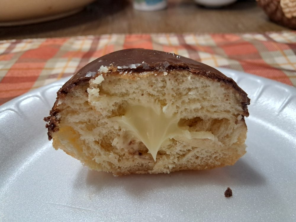 The Donut House Logo