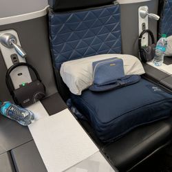 Delta Air Lines - Delta One upgrade!