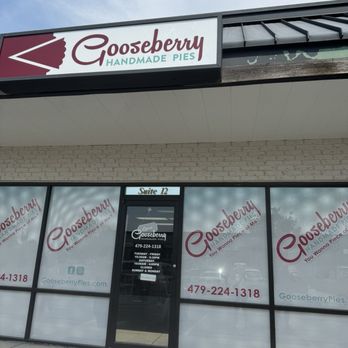 Gooseberry Handmade Pies - Bakeries Near Me - Bentonville, Arkansas Gooseberry Handmade Pies - Bakeries Near Me - Bentonville, Arkansas