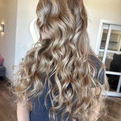Hair By Nicole - 22" sew wefts