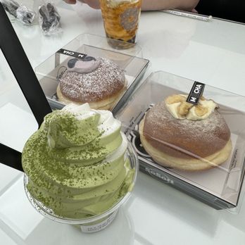 Mocha - Blueberry cheesecake and banana milk donuts, matcha and milk swirl cup. Orange cream drink - Ice Cream & Frozen Yogurt Near Me - Aurora, Colorado