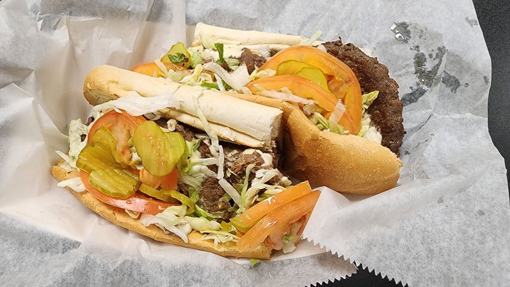 Bear's Po Boy's at Gennaro's