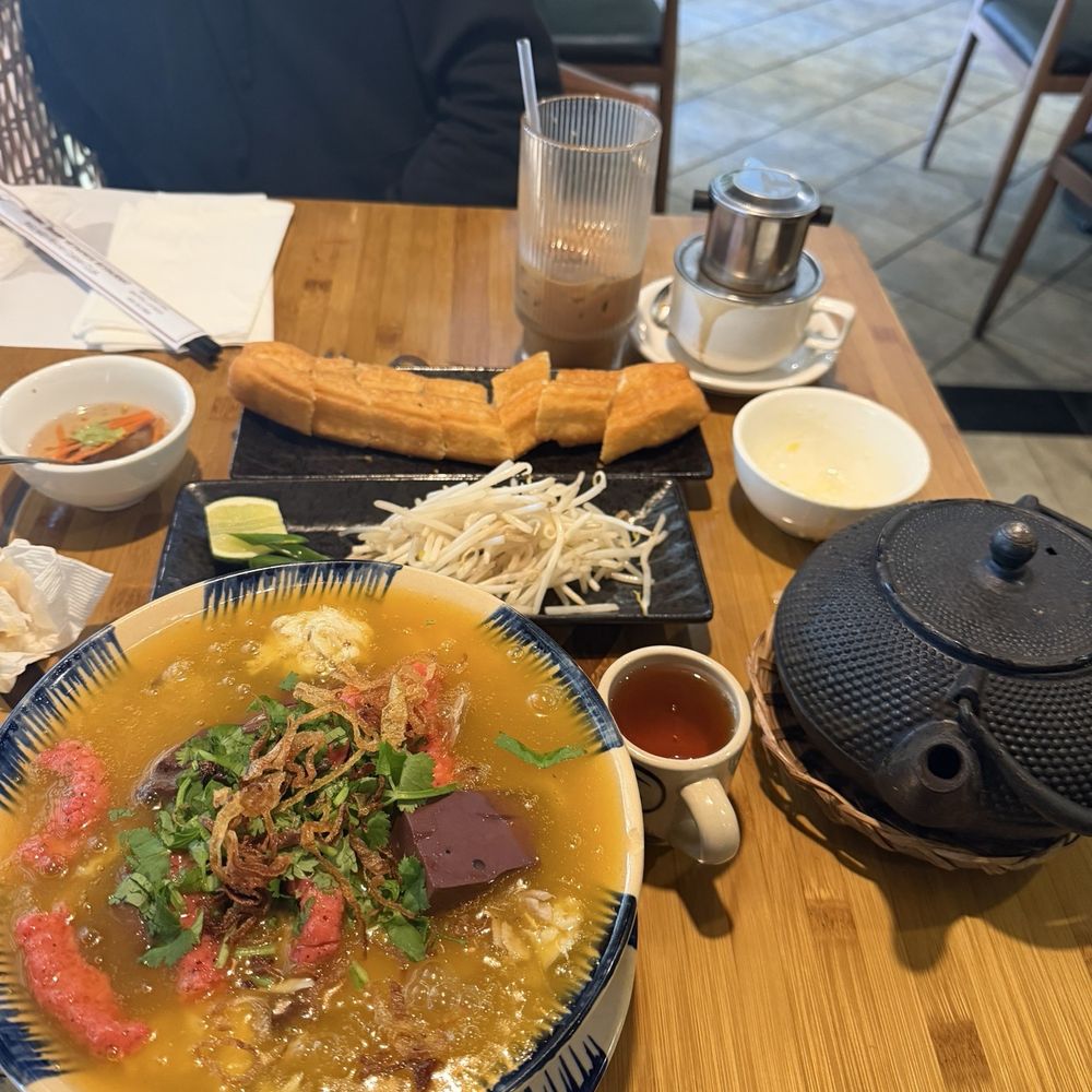 Truong Thanh Restaurant - Vietnamese Near Me - Milpitas, California