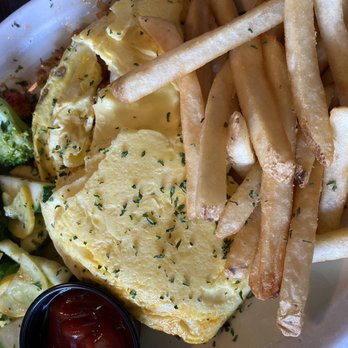 Frenier Landing - Crawfish omelette - Cajun/Creole Near Me - LaPlace, Louisiana Frenier Landing - Crawfish omelette - Cajun/Creole Near Me - LaPlace, Louisiana