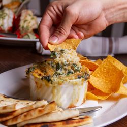 City Oyster & Sushi Bar