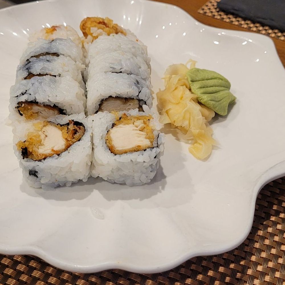 Fuji Sushi - Chicken roll - Japanese Near Me - Altamonte Springs, Florida Fuji Sushi - Chicken roll - Japanese Near Me - Altamonte Springs, Florida