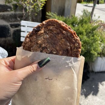 Artifact Coffee - Chocolate chip cookie - Cafes Near Me - Baltimore, Maryland