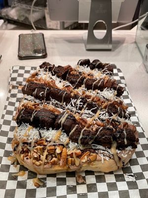 Cinnaholic by null