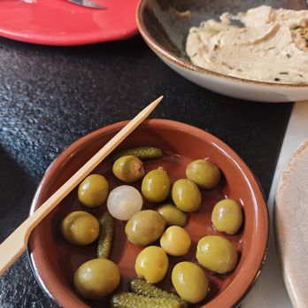 La Taverneta - olives - Mediterranean Near Me - Barcelona, B