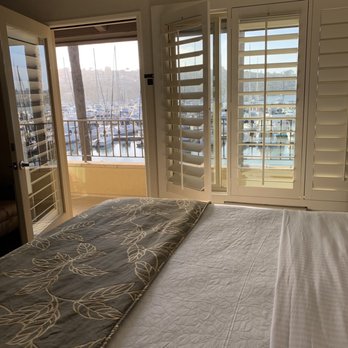 Best Western Plus Island Palms Hotel & Marina - Bedroom and view - San Diego, CA