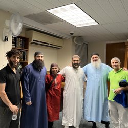 Masjid As-Sunnah An-Nabawiyah - The sheikhs