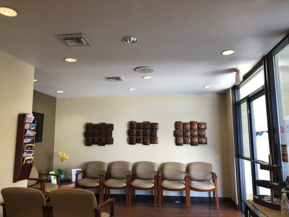 HEMET SMILES Updated October 2024 10 Photos & 28 Reviews 1001 S