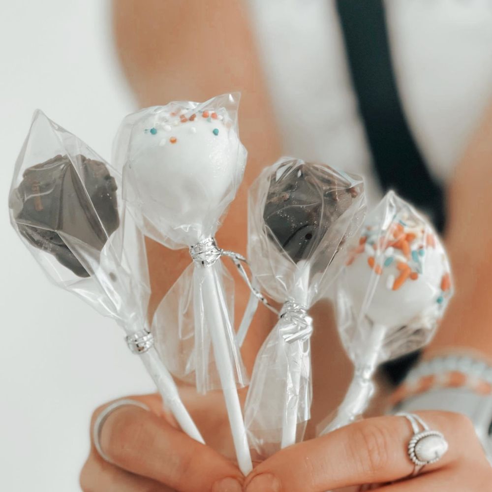 ENERGIZE OP Updated August 2024 15 Photos 9264 Metcalf Ave