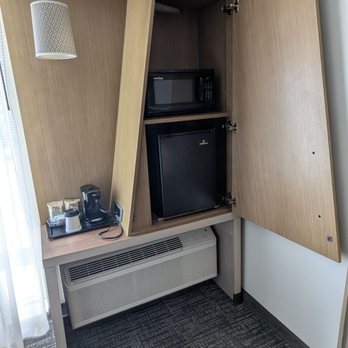 Courtyard by Marriott Toledo West - This is a cute little stash for the microwave and refrigerator. - Hotels Near Me - Toledo, Ohio Courtyard by Marriott Toledo West - This is a cute little stash for the microwave and refrigerator. - Hotels Near Me - Toledo, Ohio