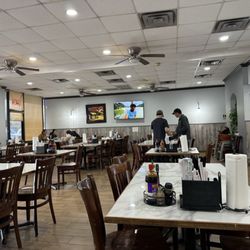 Pho Con Bo - Interior 2