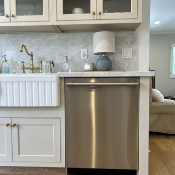Pacific Sales Kitchen & Bath - Appliances Near Me - Torrance, California