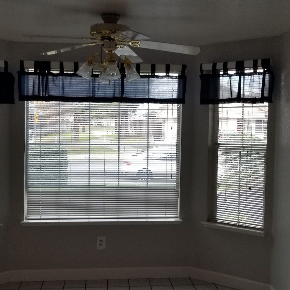 Gandara’s Construction Company - Old kitchen - Electricians Near Me