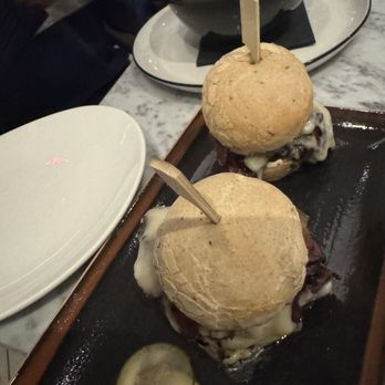 La Voya Brasserie - Pastrami sliders - French Near Me - Saint Paul, Minnesota La Voya Brasserie - Pastrami sliders - French Near Me - Saint Paul, Minnesota