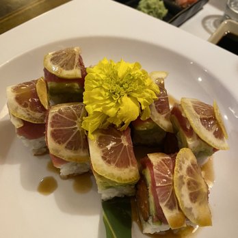Yanagi Sushi - Lemon roll - Sushi Bars Near Me - Northridge, California